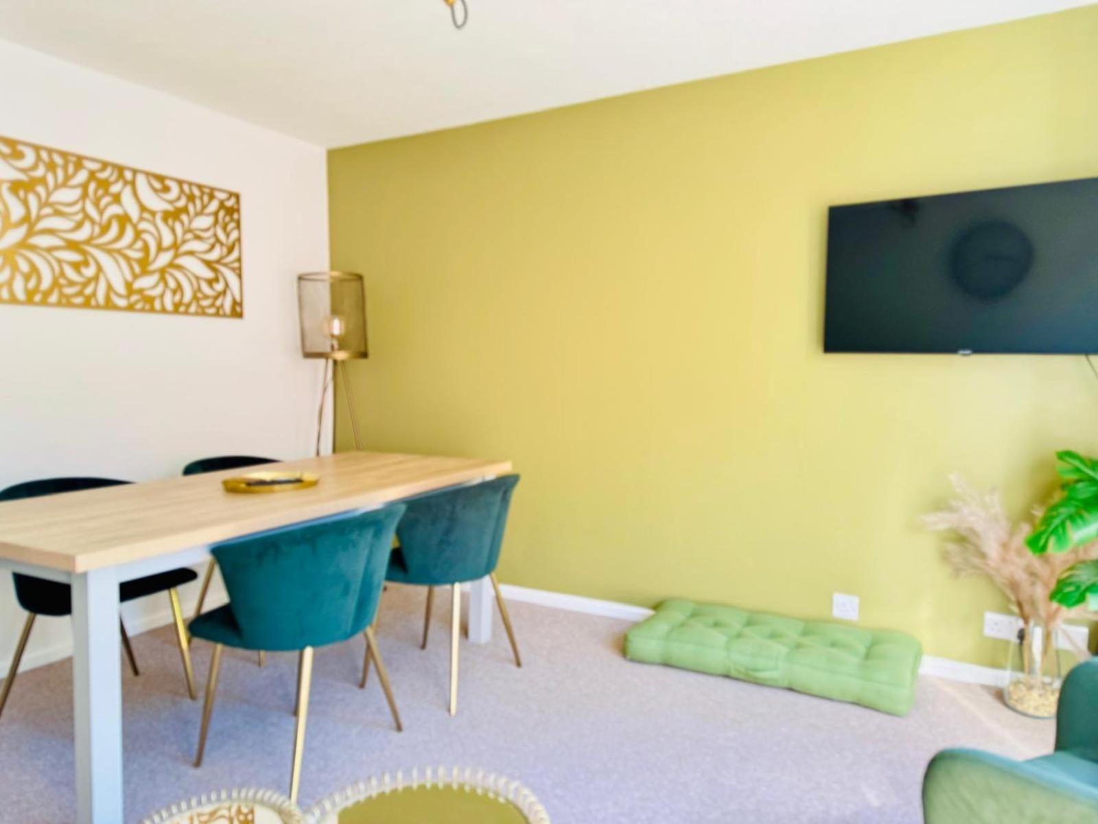 2 Bed House, Sleeps 6, Dog Friendly, Close To A14 M11, With Garden & Parking Long Stay Work Contractor Leisure, Jade CBG エクステリア 写真